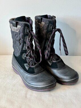 Clarks Ladies Black Winter Lace-up Boots